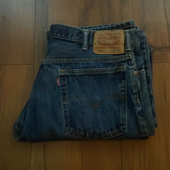 Levi's Other - Levi’s 517